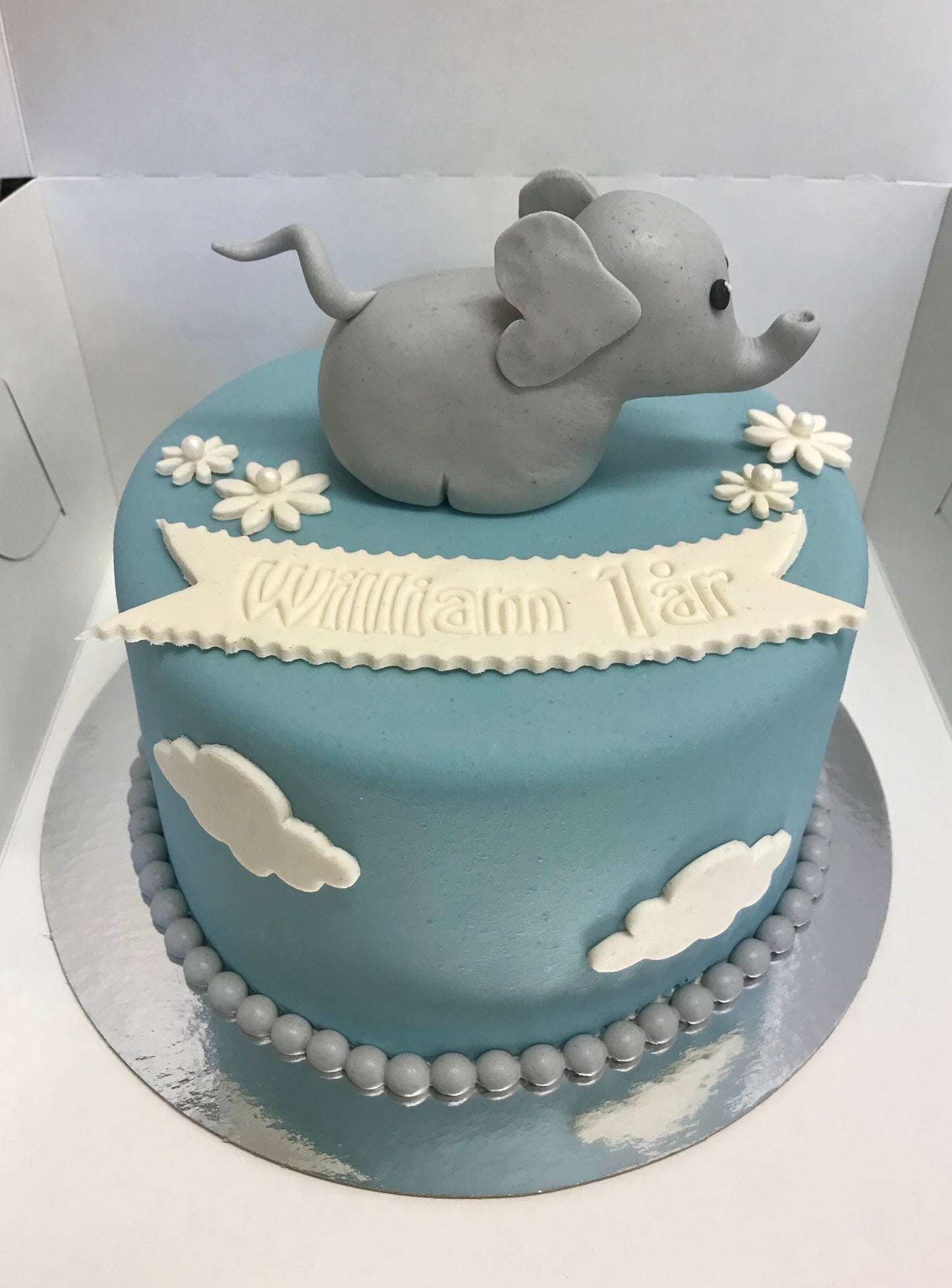 Blå tårta m. elefant